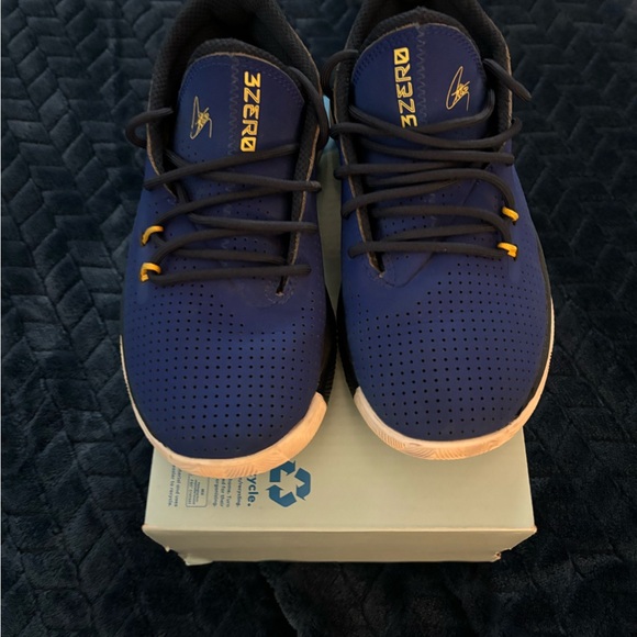 Under Armour 3Zero - Picture 12 of 13